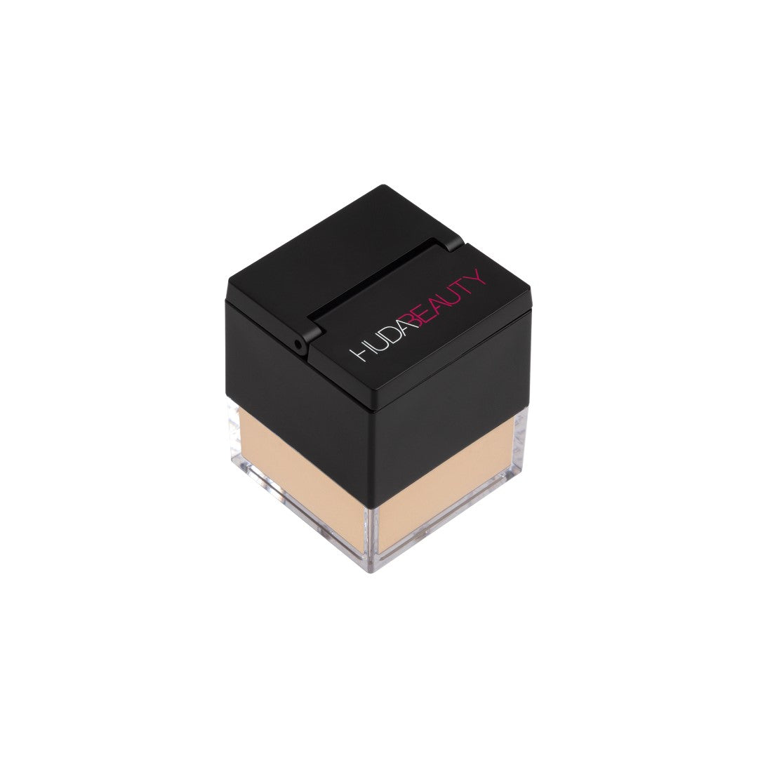 Huda Beauty Baby Bake Loose Baking and Setting Powder