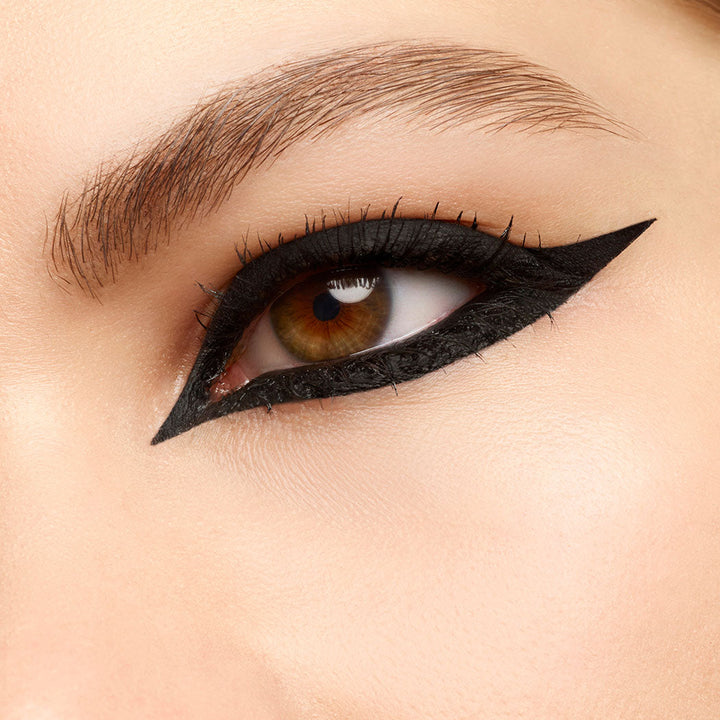 Yves Saint Laurent Couture Liquid Eyeliner Precision Long Lasting 1
