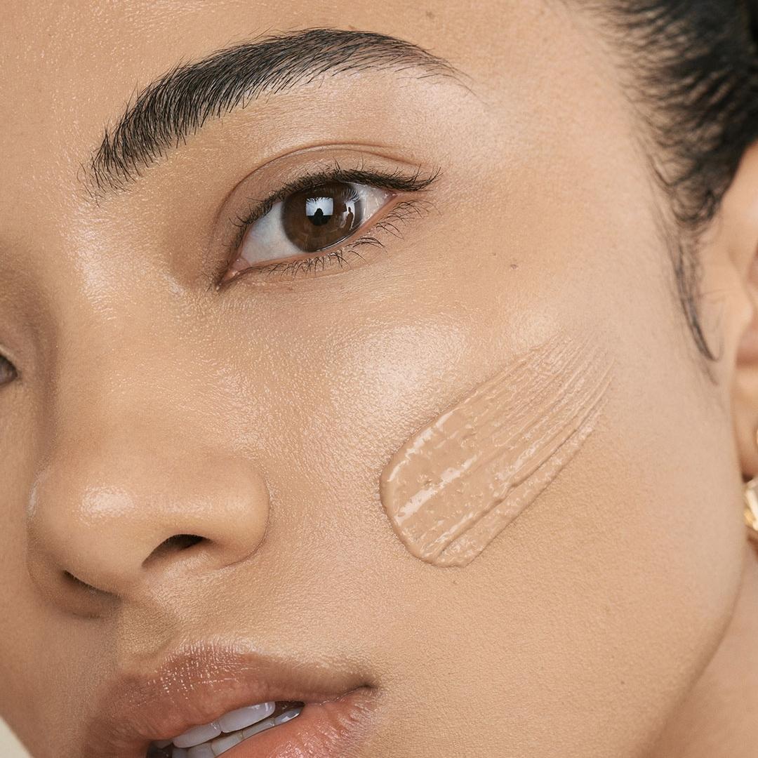 lelive. All the Shade Marula Tinted Moisturiser SPF 30 50ml