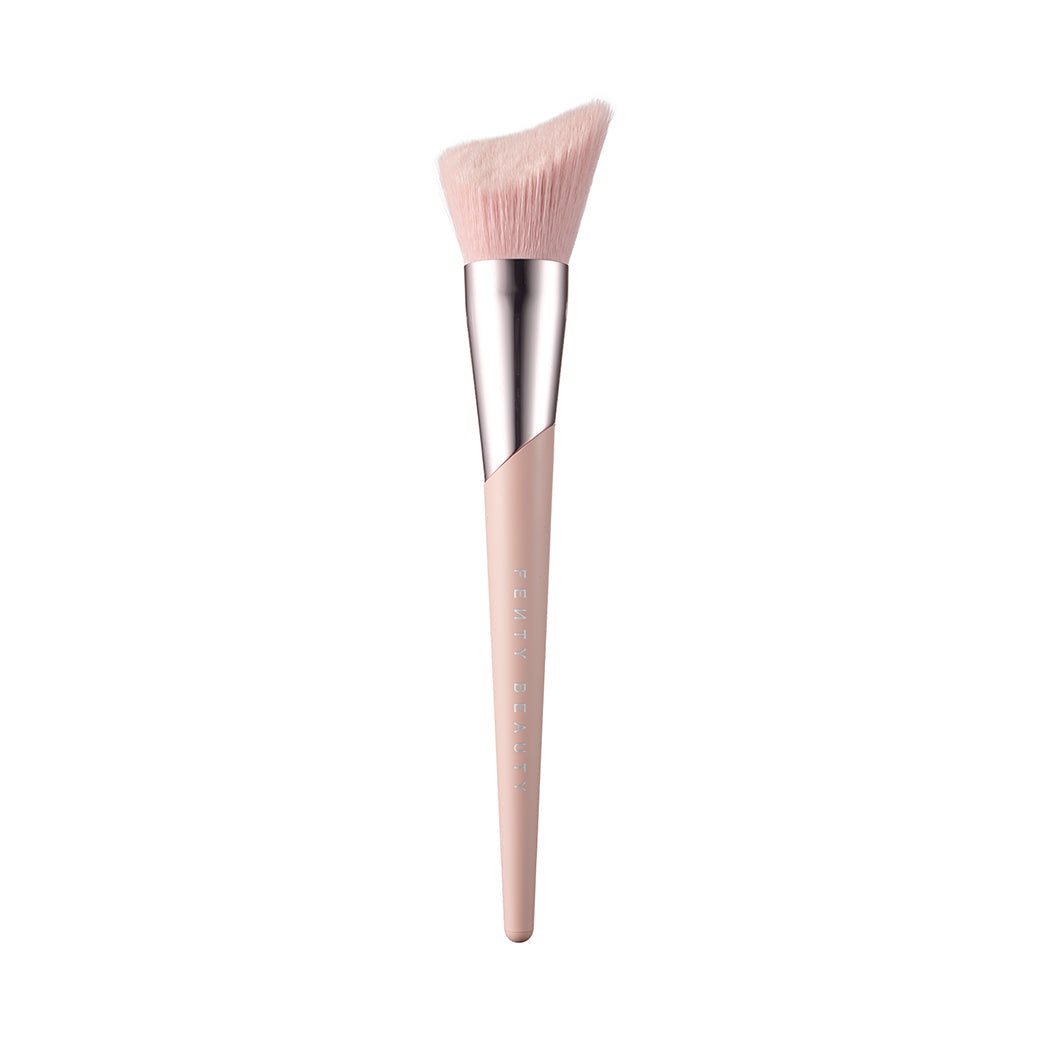 Fenty Beauty Cheek-Hugging Bronzer Brush 190 Synthetic Bristle Applicator