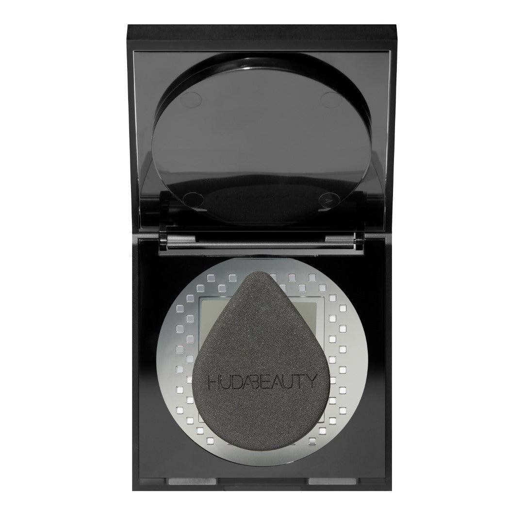 Huda Beauty Easy Bake and Snatch Pressed Powder