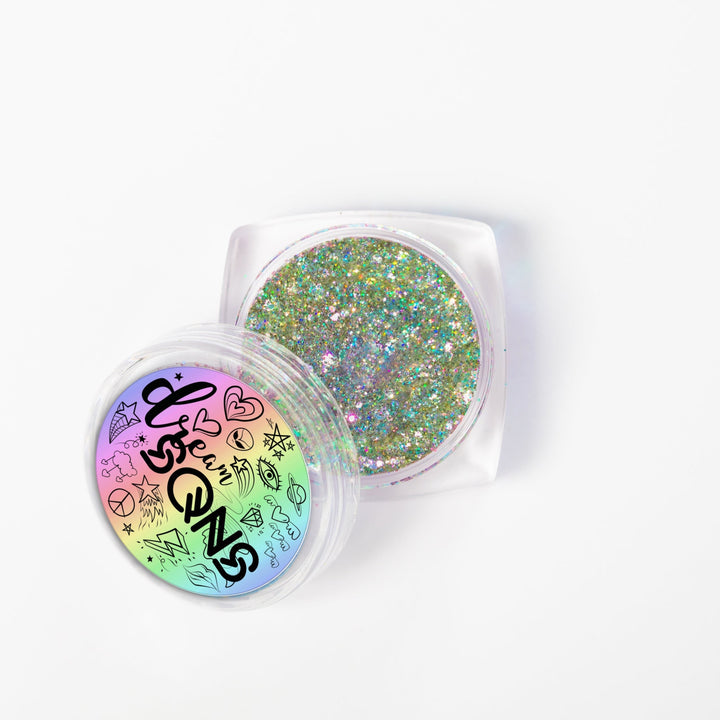 DreamSQNS Labyrinth Chunky Glitter Makeup Accessory