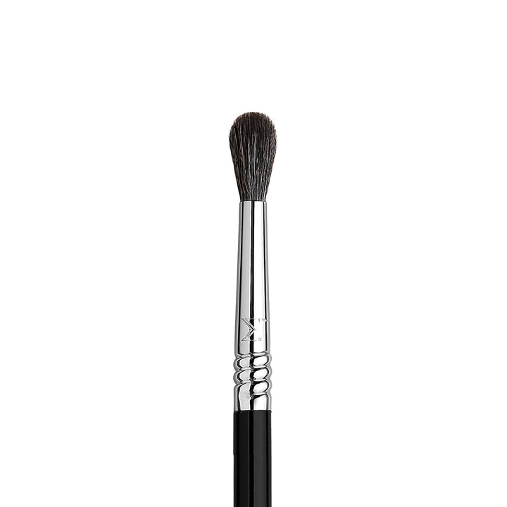 Sigma Beauty E33 Detail Diffused Crease™ Eye Shadow Brush