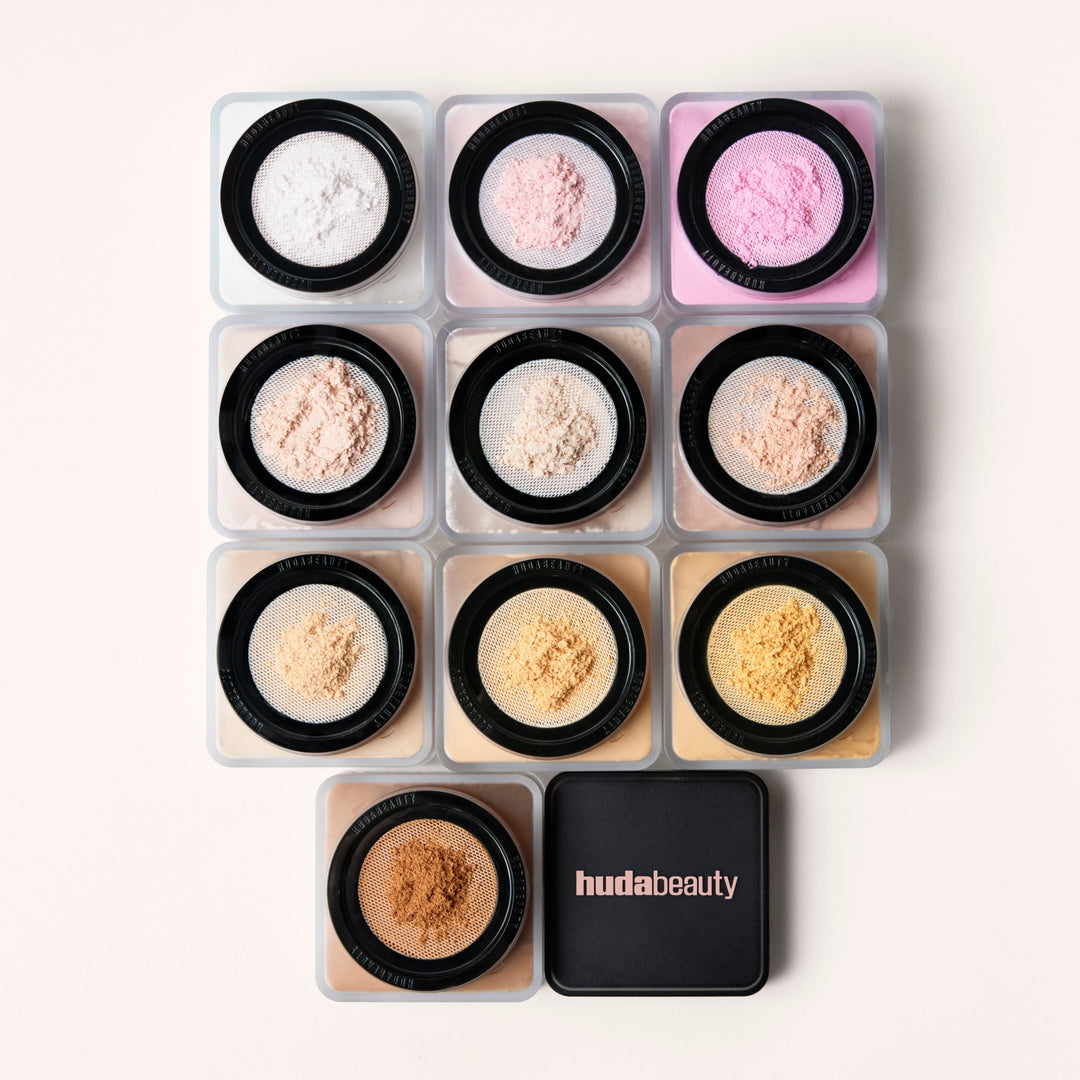 HUDA BEAUTY Easy Bake Blurring Loose Baking & Setting Powder