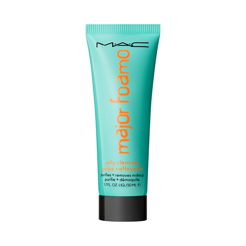 MAC Major Foamo Jelly Cleanser Gel-to-Foam Face Wash