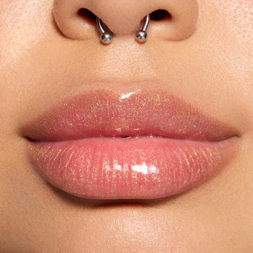 MAC Lipglass Blow Plumping Oil Shimmering Honey Hue