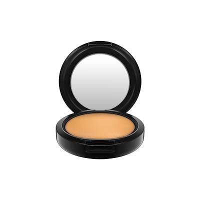 MAC Studio Fix Powder Plus Foundation Matte Finish