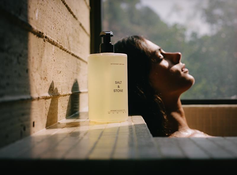 Salt & Stone Bergamot & Eucalyptus Body Wash 450ml