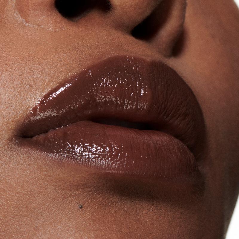 MAC Lustreglass Sheer-Shine Lipstick Hydrating Formula With Jojoba Oil
