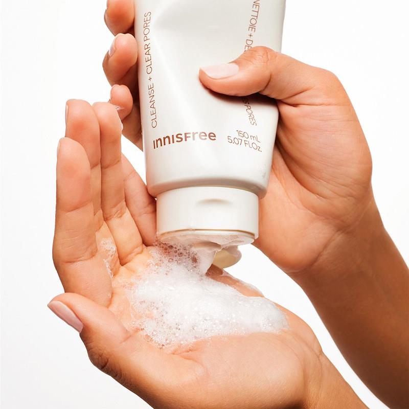 Innisfree Volcanic BHA Pore Cleansing Foam 150ml